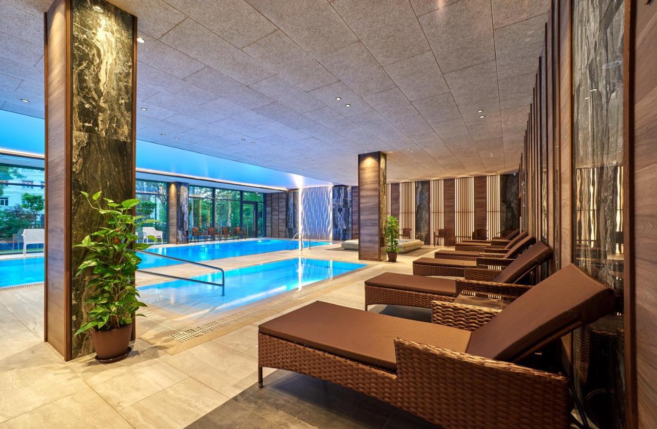 Premier Hotel Odessa Eksteriør billede The spa at the Hotel
