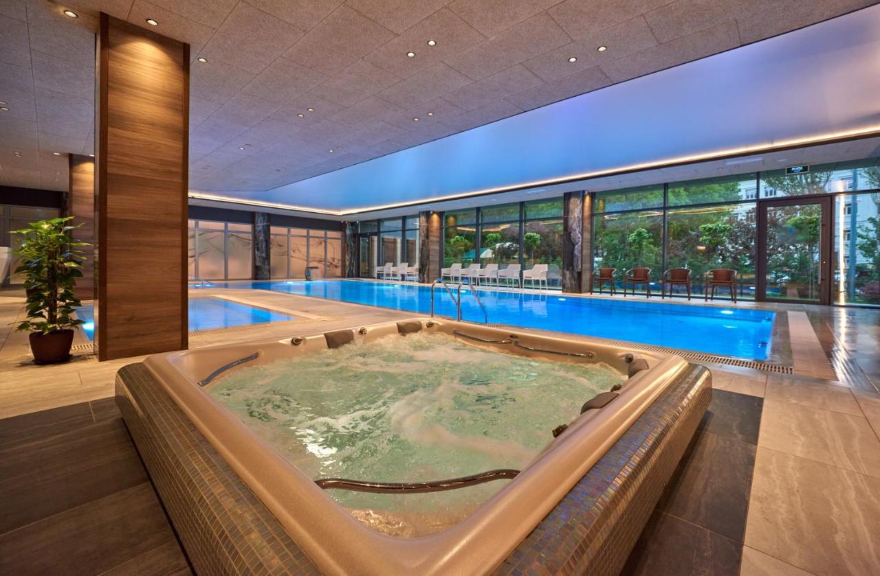 Premier Hotel Odessa Eksteriør billede Spa at the Hotel