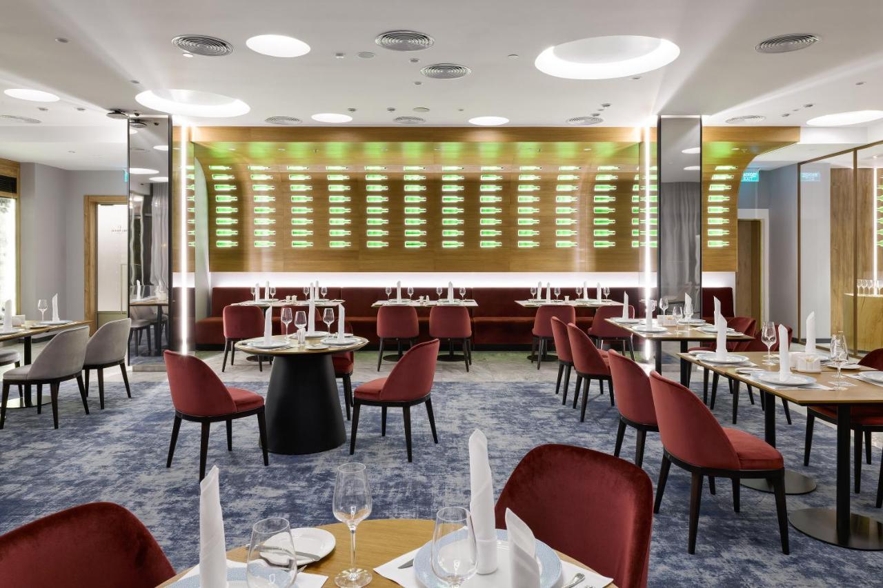 Premier Hotel Odessa Eksteriør billede The restaurant